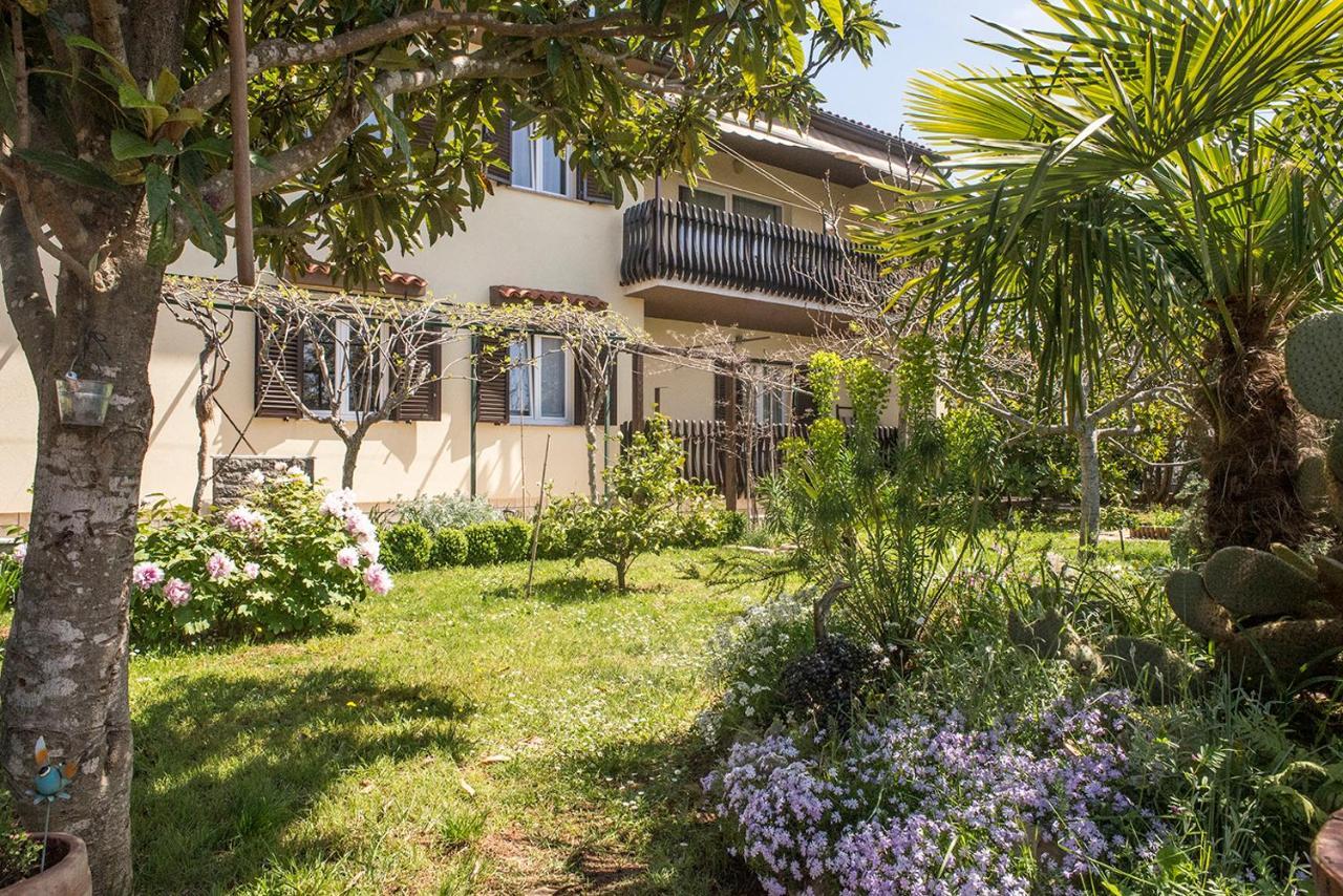 Apartment Lori Fazana Luaran gambar