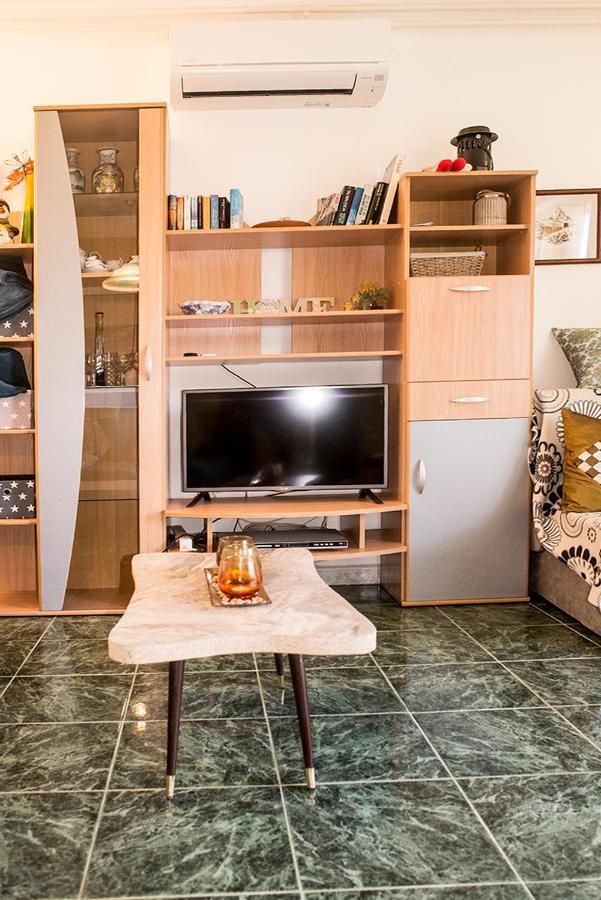 Apartment Lori Fazana Luaran gambar