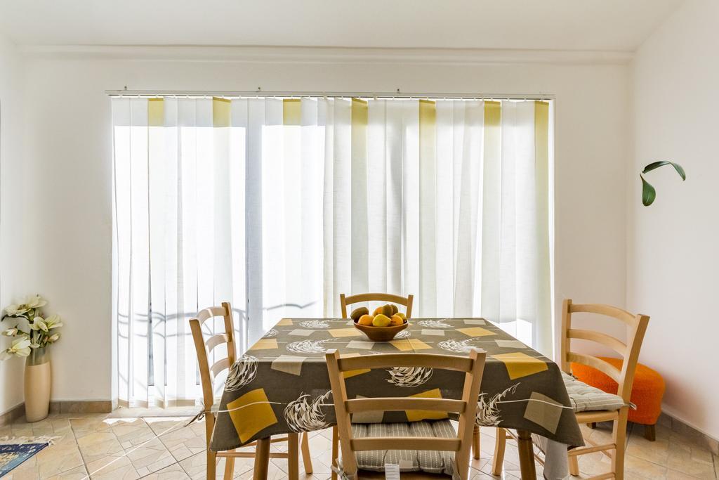 Apartment Lori Fazana Luaran gambar